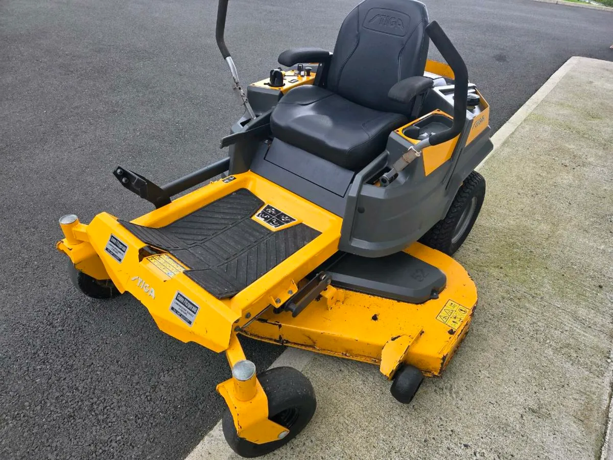 Lawnmower for sale - Image 1