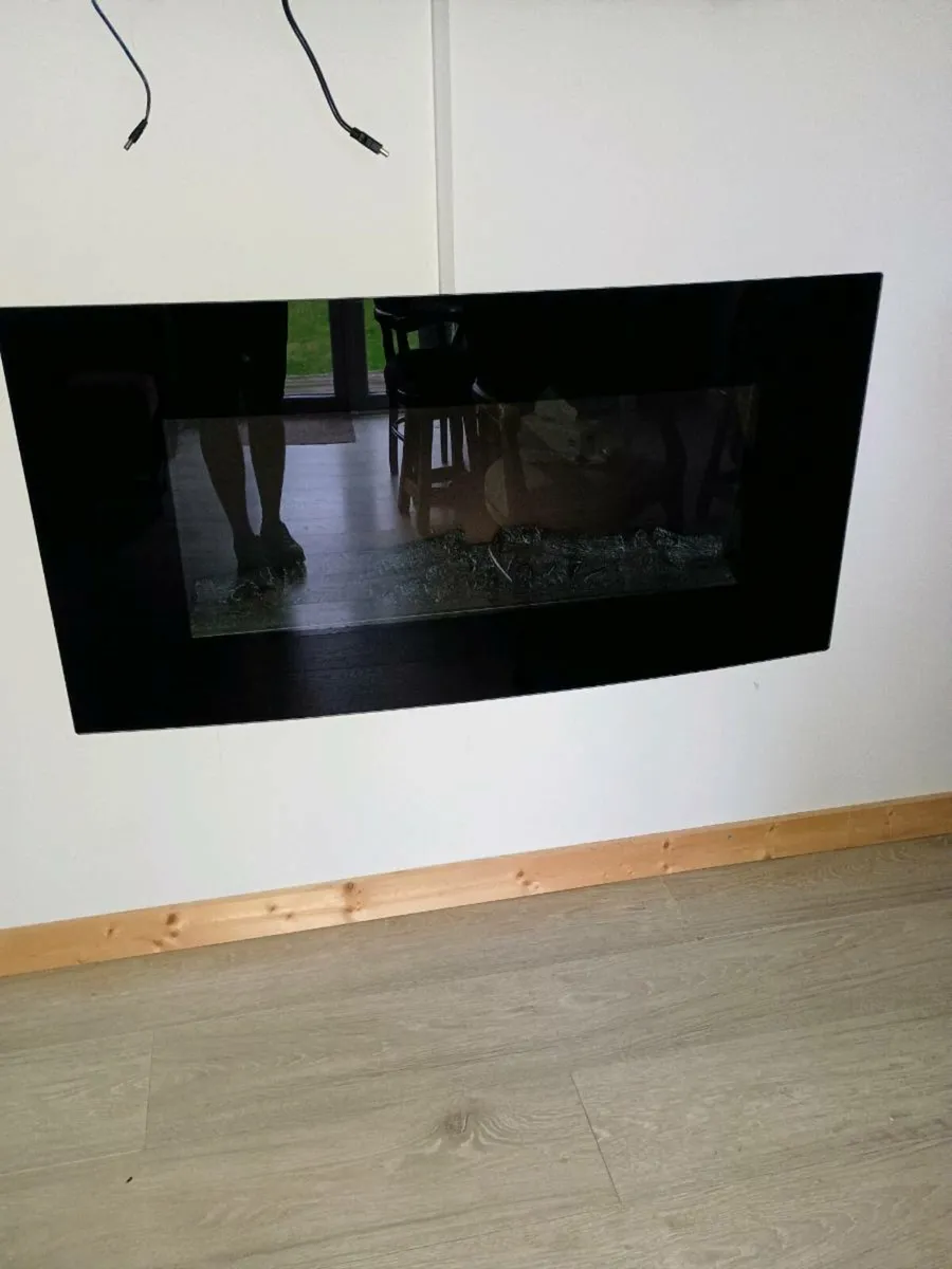Blyss Wall mounted heater - Image 4