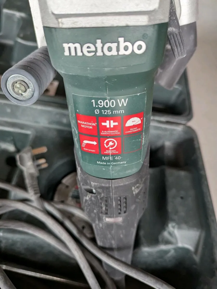 Metabo MFE 40 Wall Chaser - Image 4