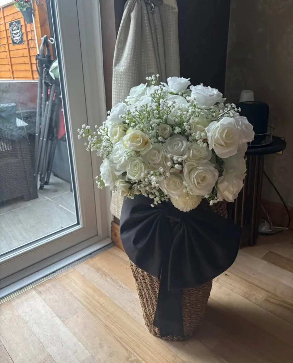 Wedding Stuff - Image 4