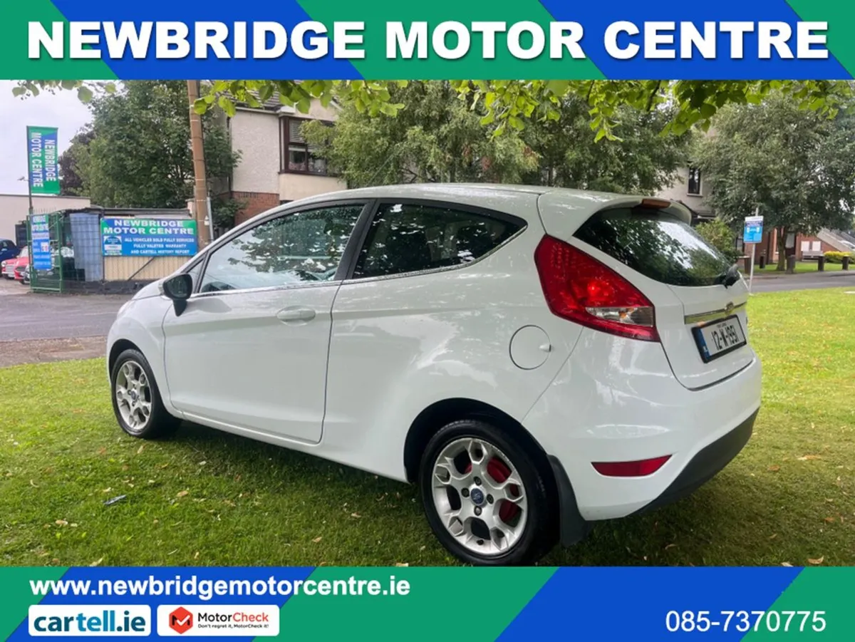 Ford Fiesta 1.25 Zetec 3DR Argento - Image 4