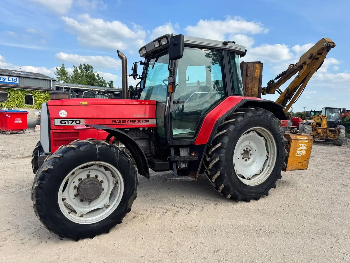 Massey Ferguson 6170 - Image 1