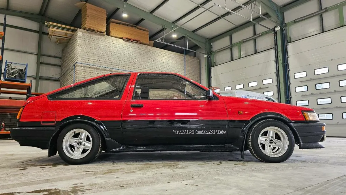 Toyota Corolla Ae86 Twincam - Image 2