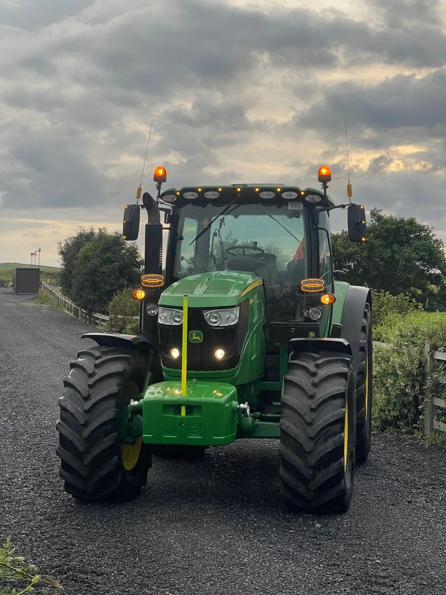 6150R John Deere - Image 2