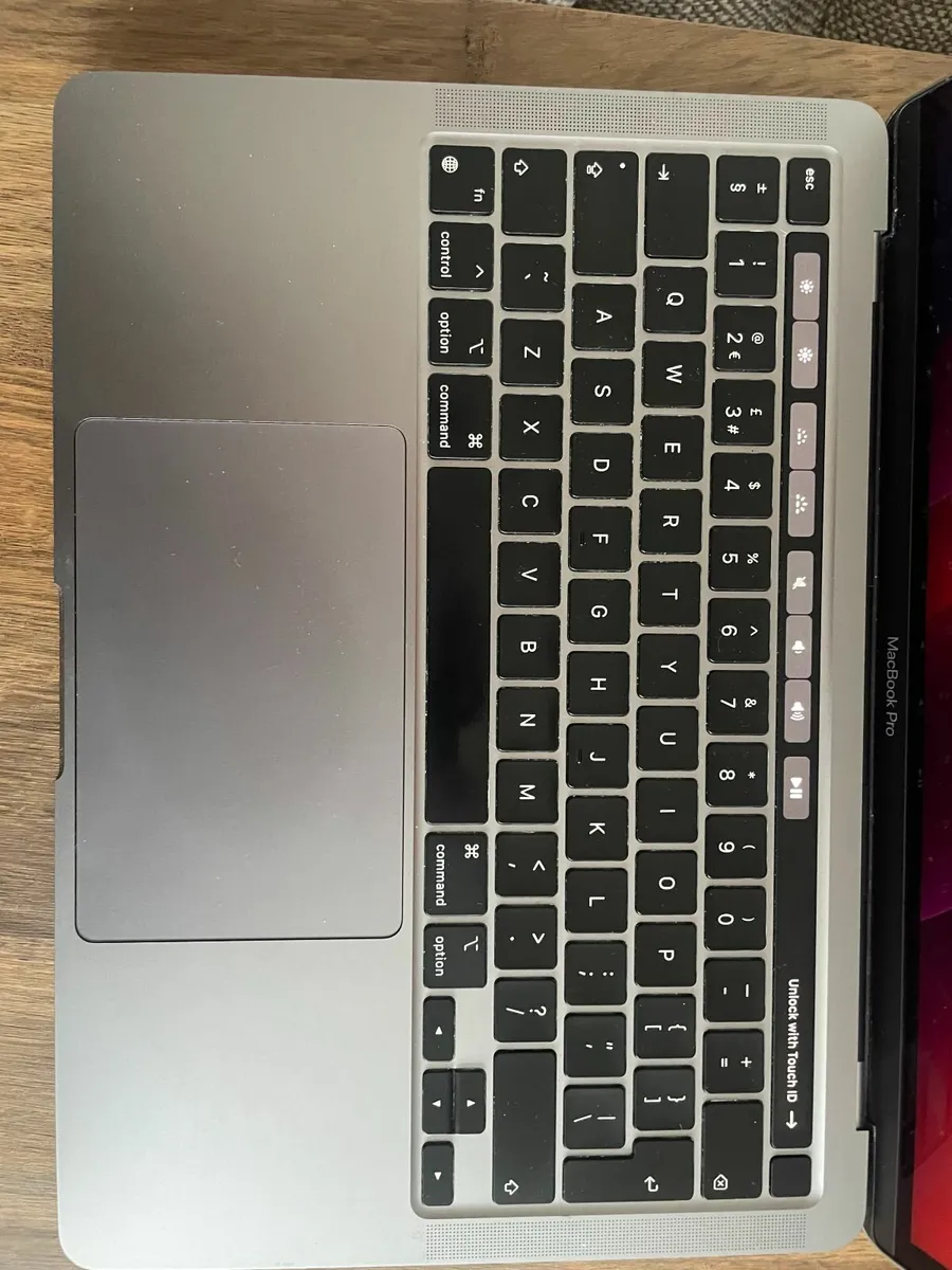 MacBook Pro M2 | 8GB | 512GB SSD - Image 4
