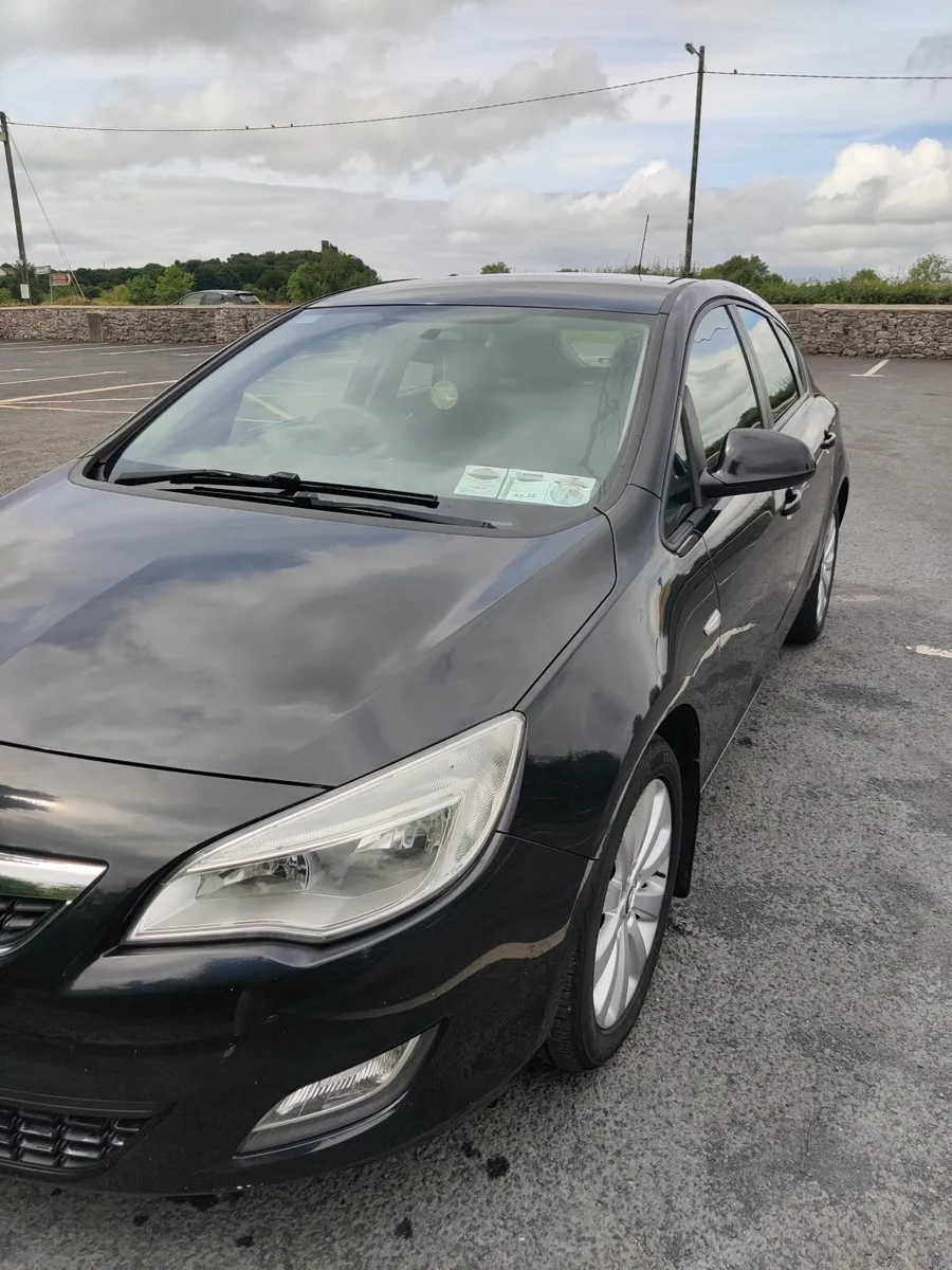Opel Astra 2012 - Image 3