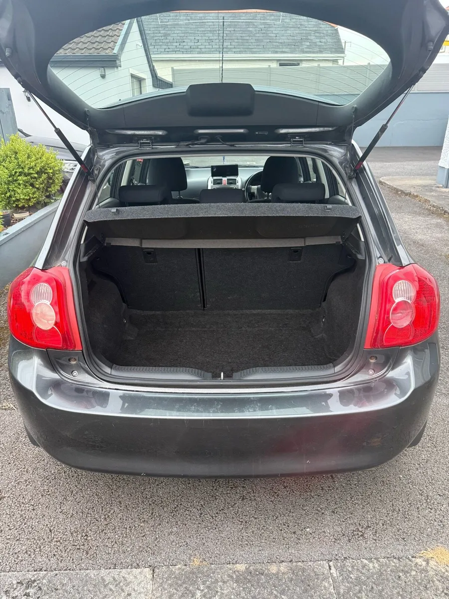 Toyota Auris 1.4 Petrol 2007 - Image 4