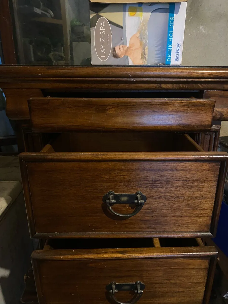2 Bedroom Lockers - Image 2