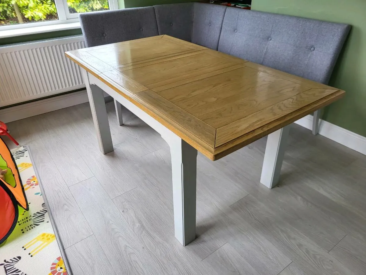 Kitchen Table - Image 4