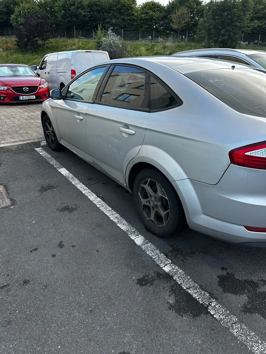 Ford mondeo - Image 4