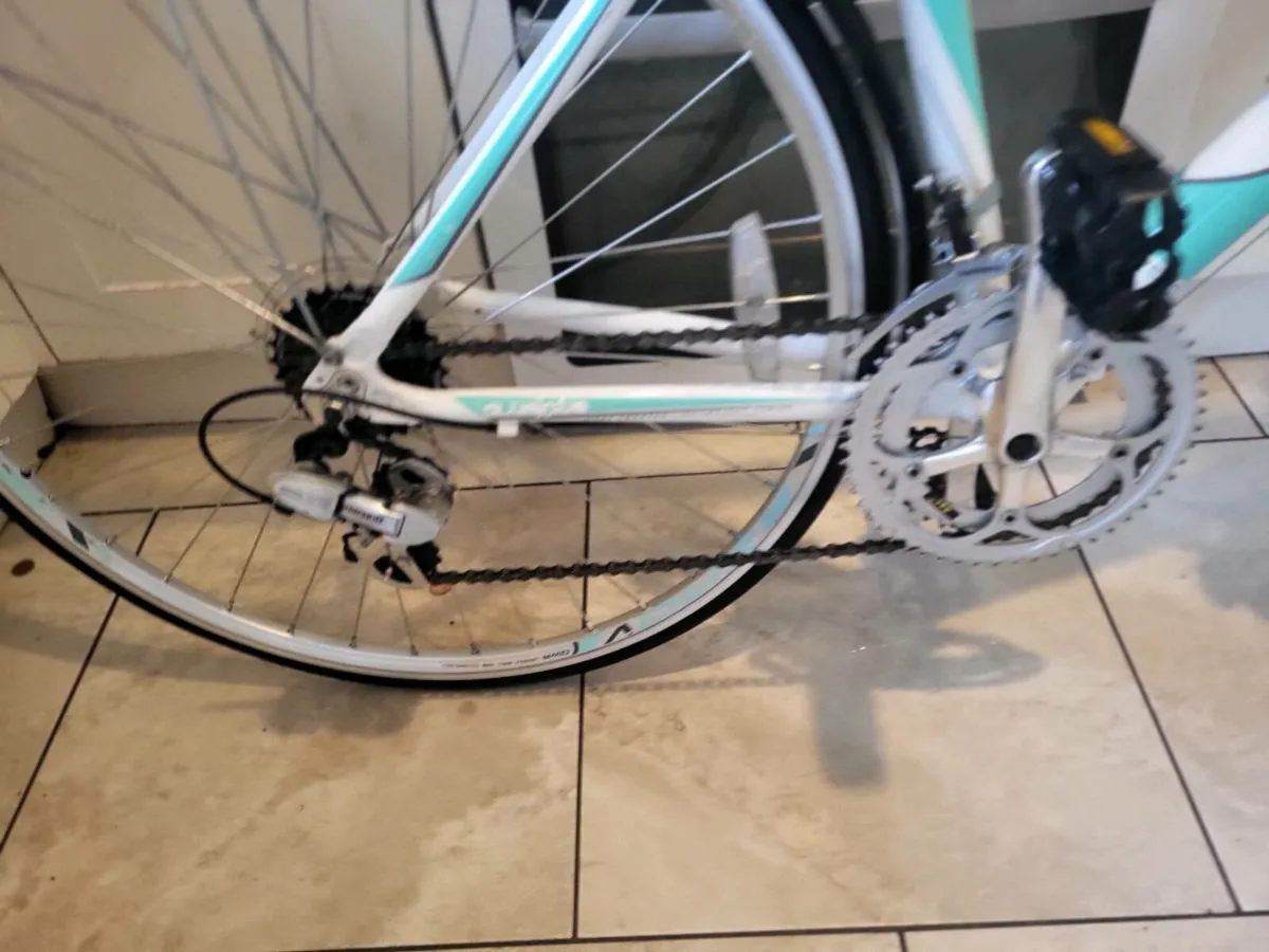 Bike - Image 3