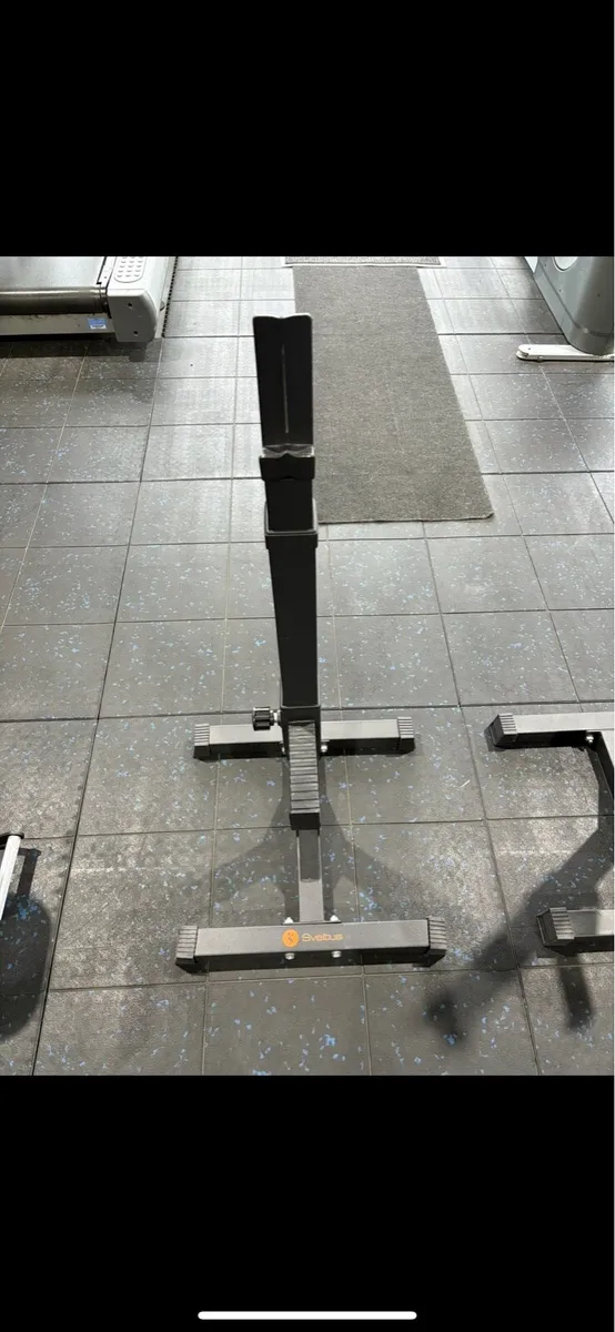 Sveltus Adjustable Squat Stabds -€75 - Image 3