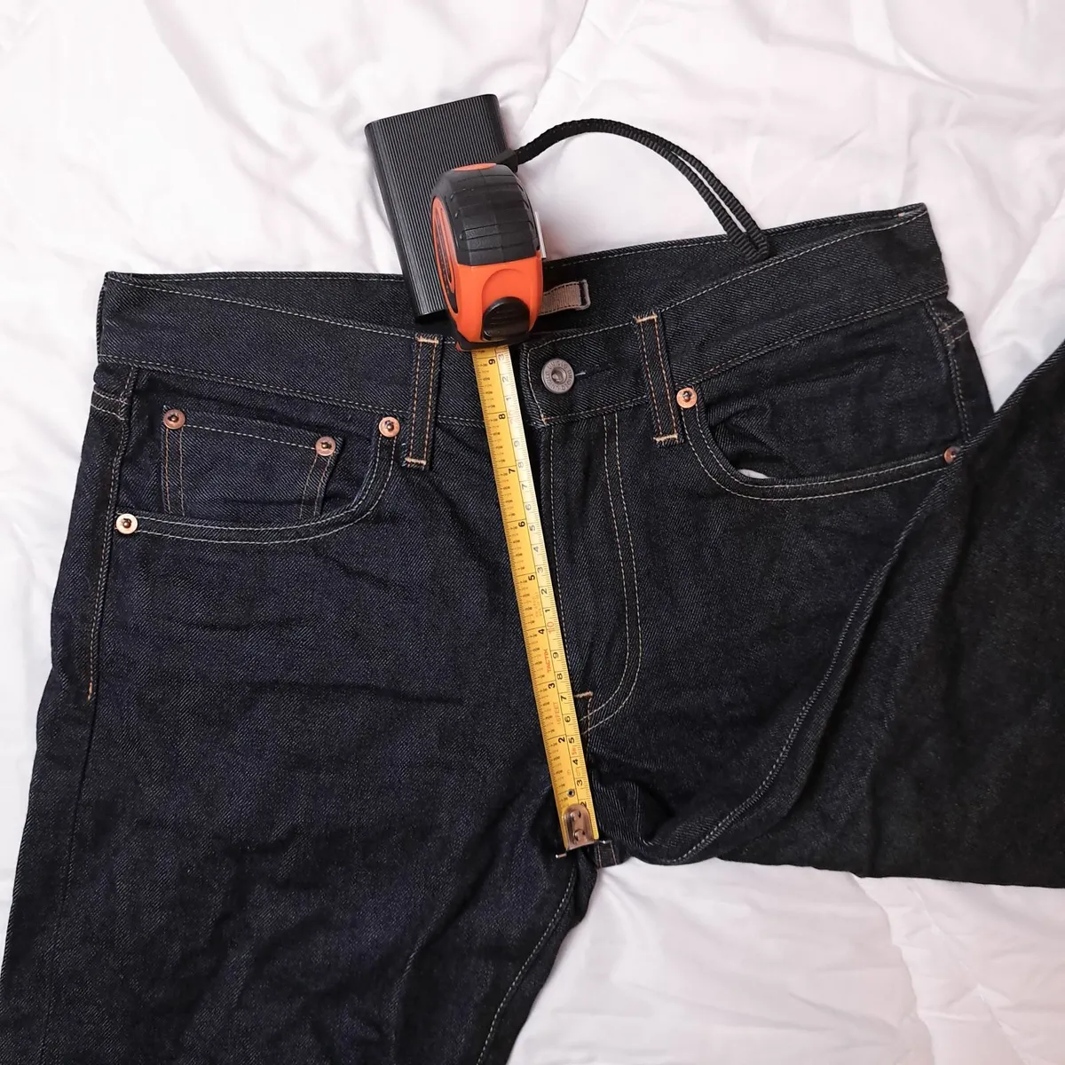 Uniqlo Dark Blue Indigo Slim Fit Jeans 30x32 - Image 3