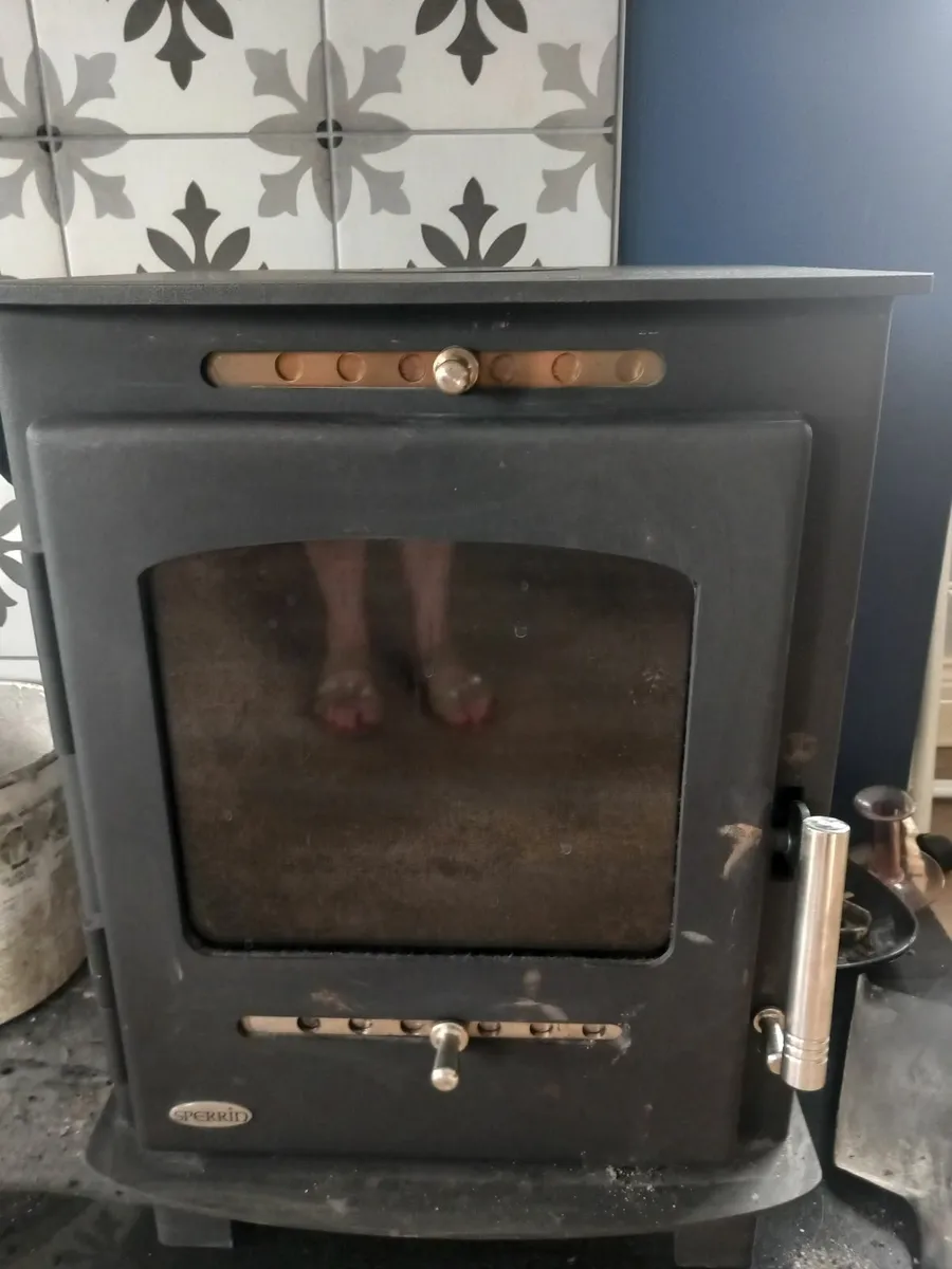 Sperrin Stove 5kw No back boiler - Image 1