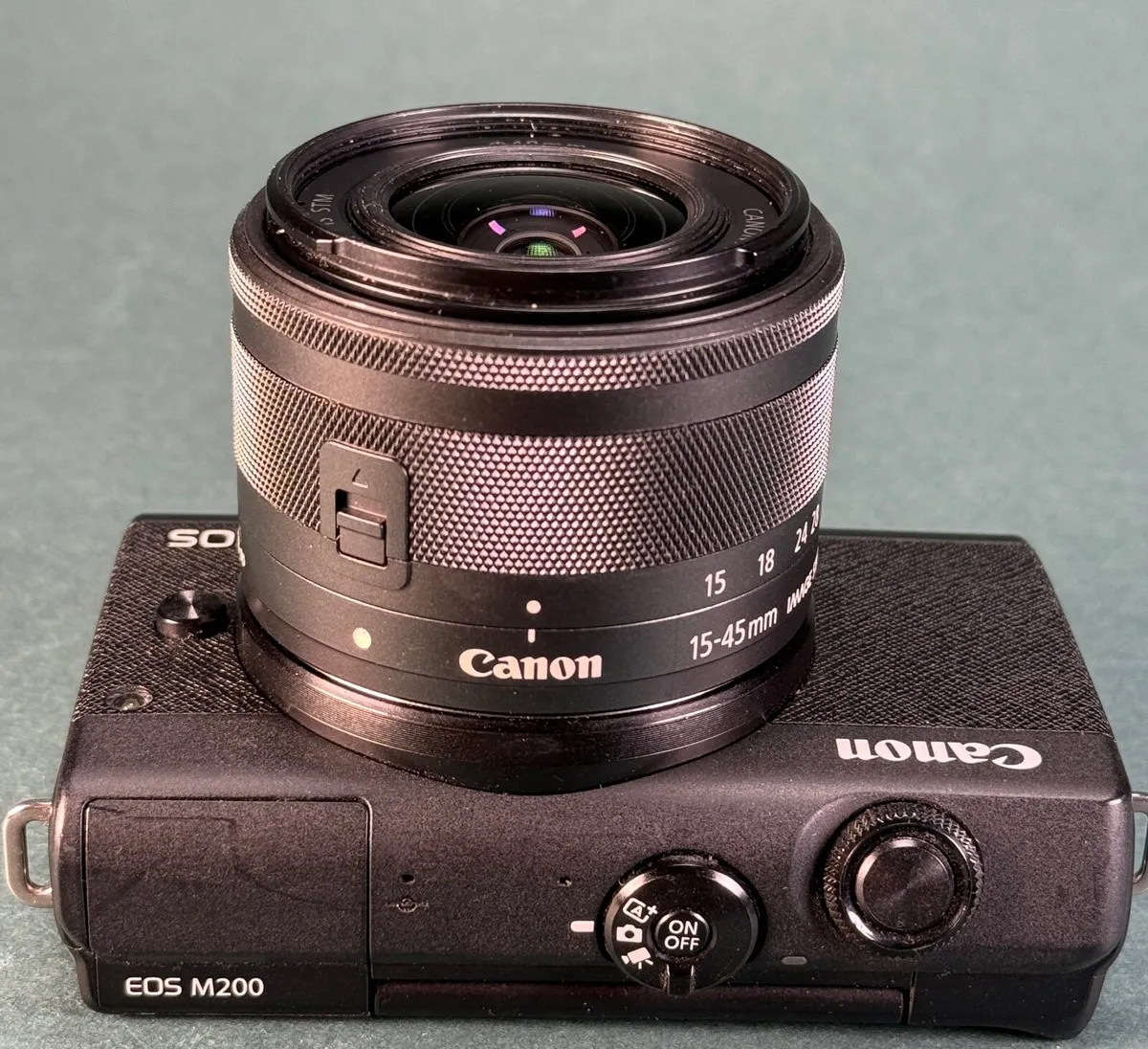 Canon M200 bundle - Image 4