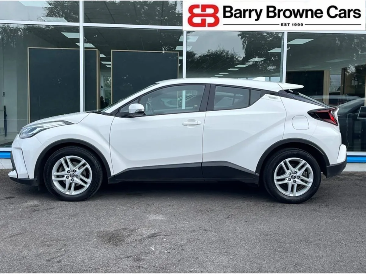 Toyota C-HR Icon HEV CVT - Image 4