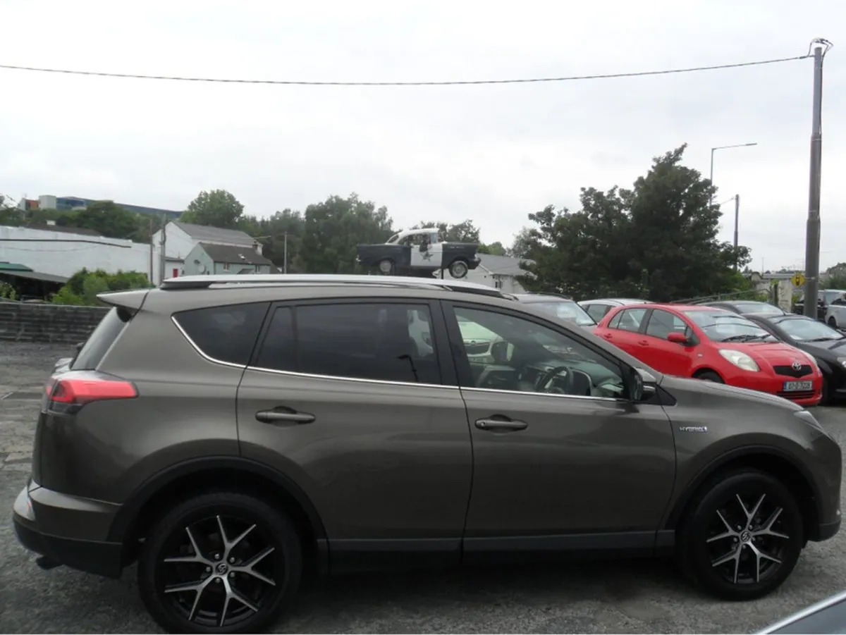 Toyota Rav4 Rav4 SOL 2WD 4DR Auto - Image 2