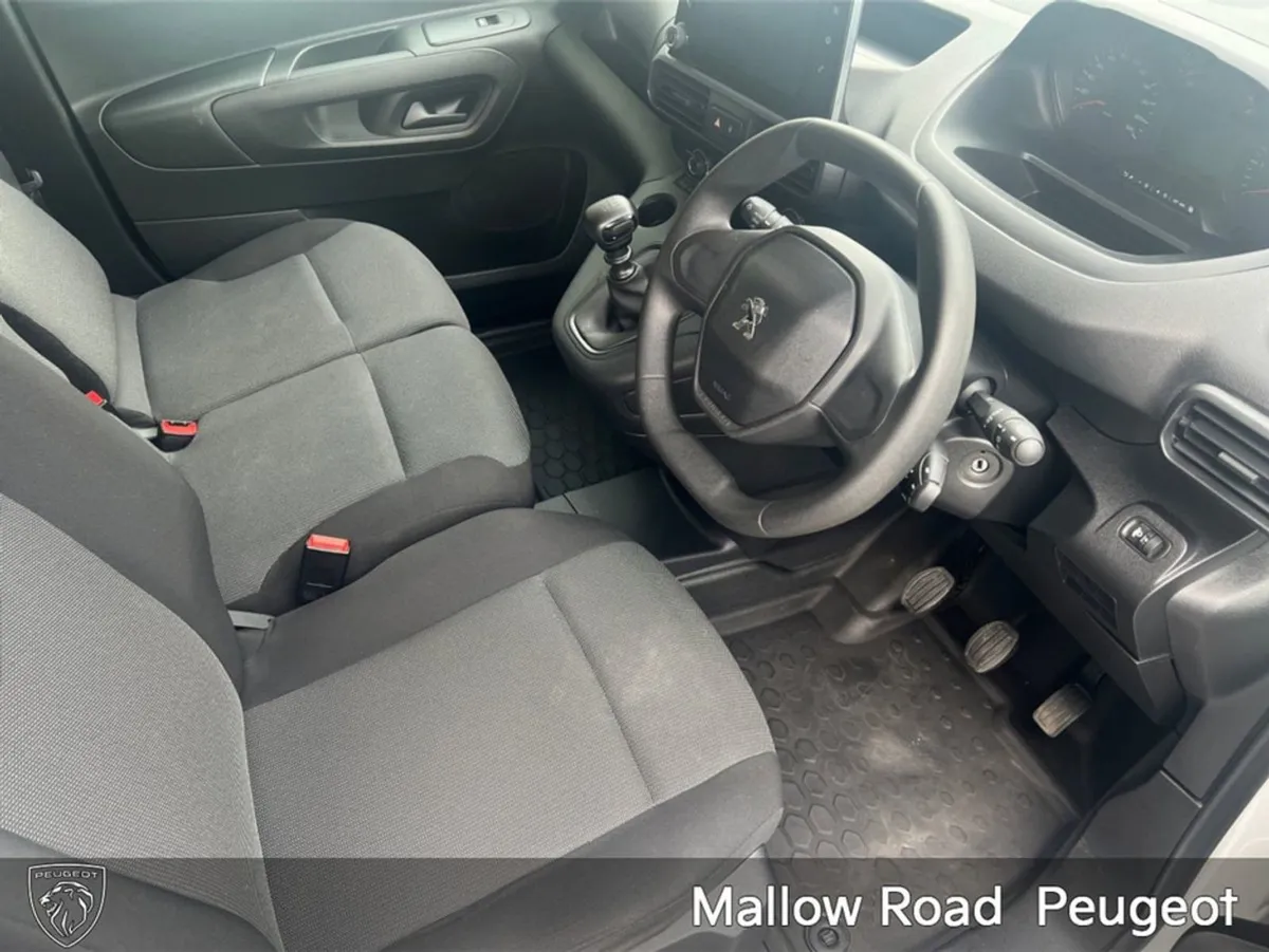 Peugeot Partner Vat  Active Plus 1.5 Blue H VAT - Image 2
