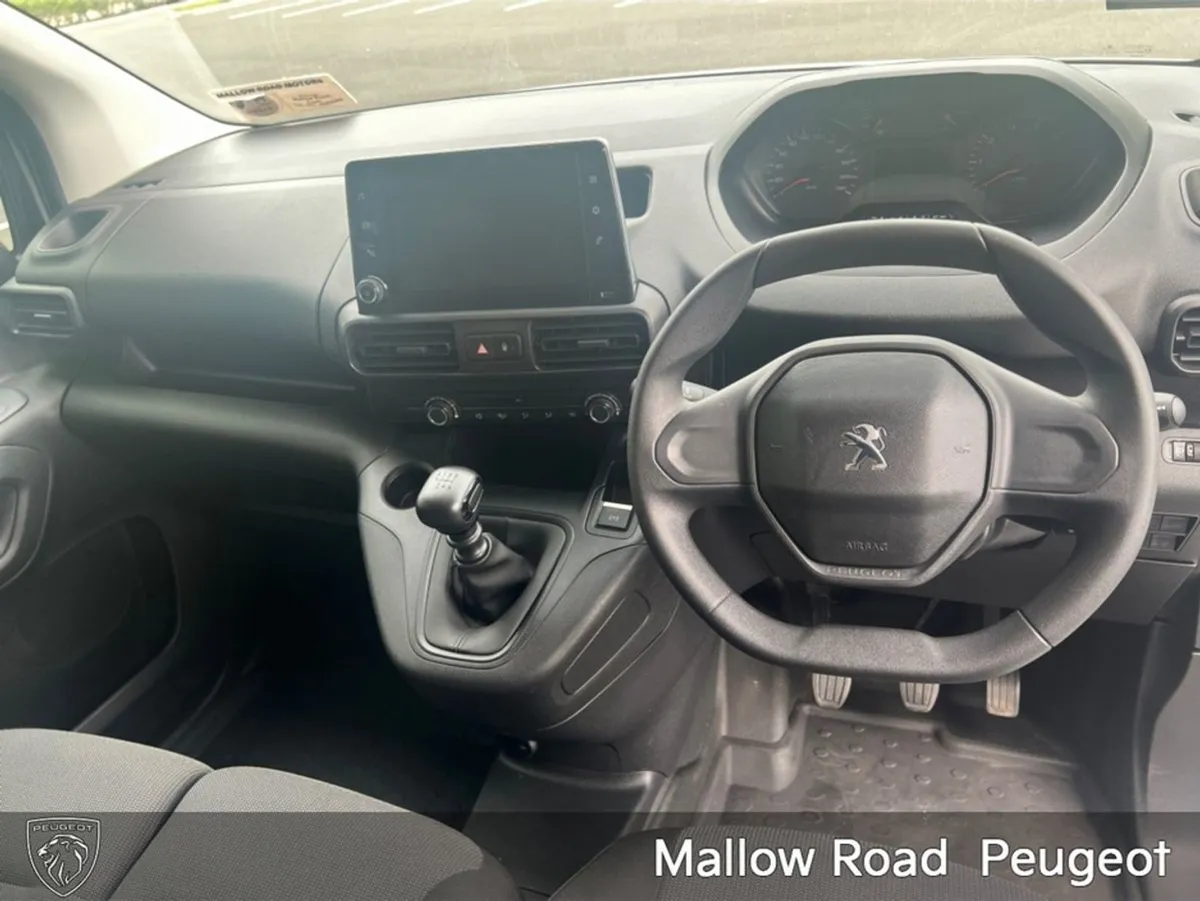 Peugeot Partner Vat  Active Plus 1.5 Blue H VAT - Image 4
