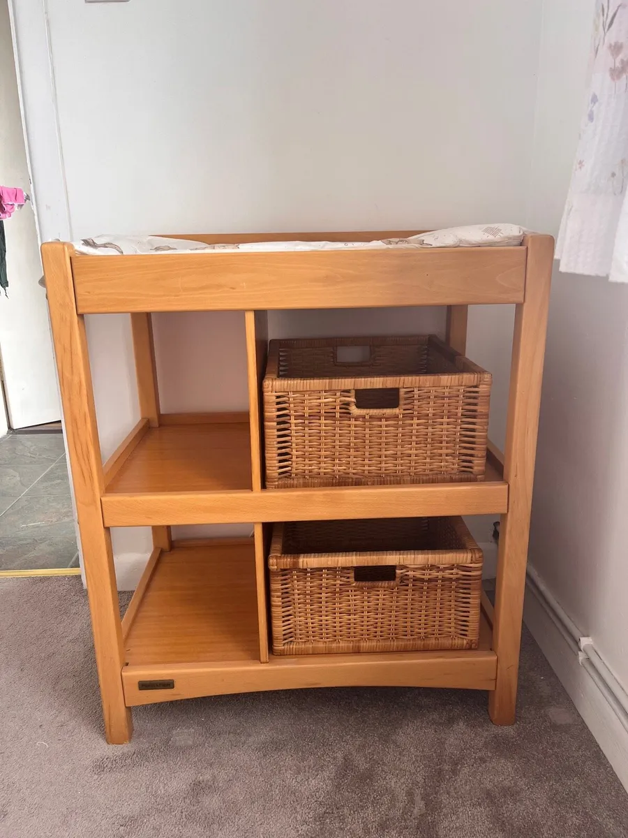 Mamas and Papas Changing table - Image 4