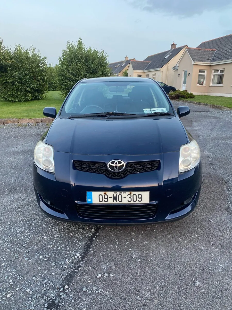Toyota Auris - Image 1