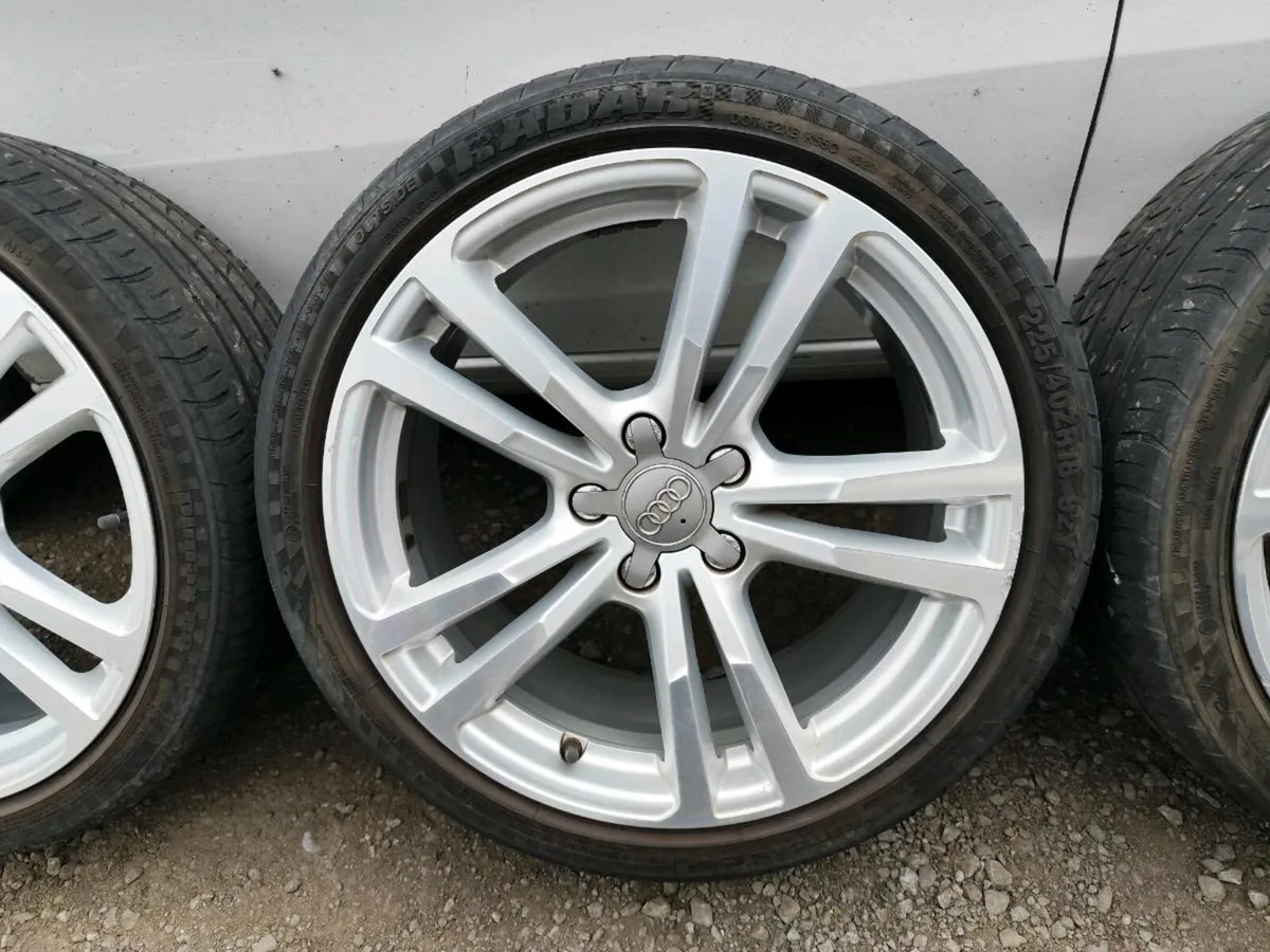 18" Audi A3 / S3 alloys with tyres - Image 3