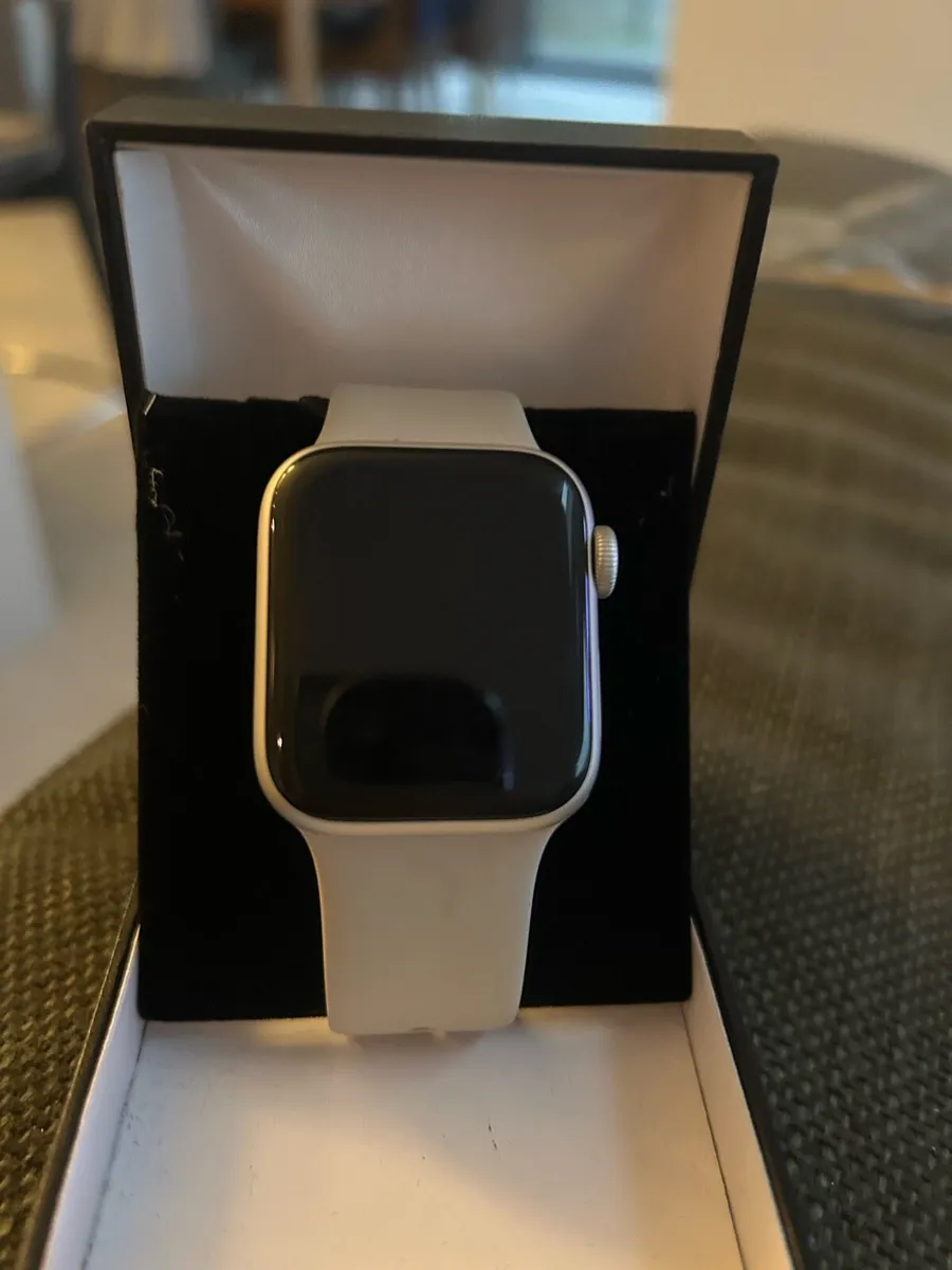 Watch - Image 1
