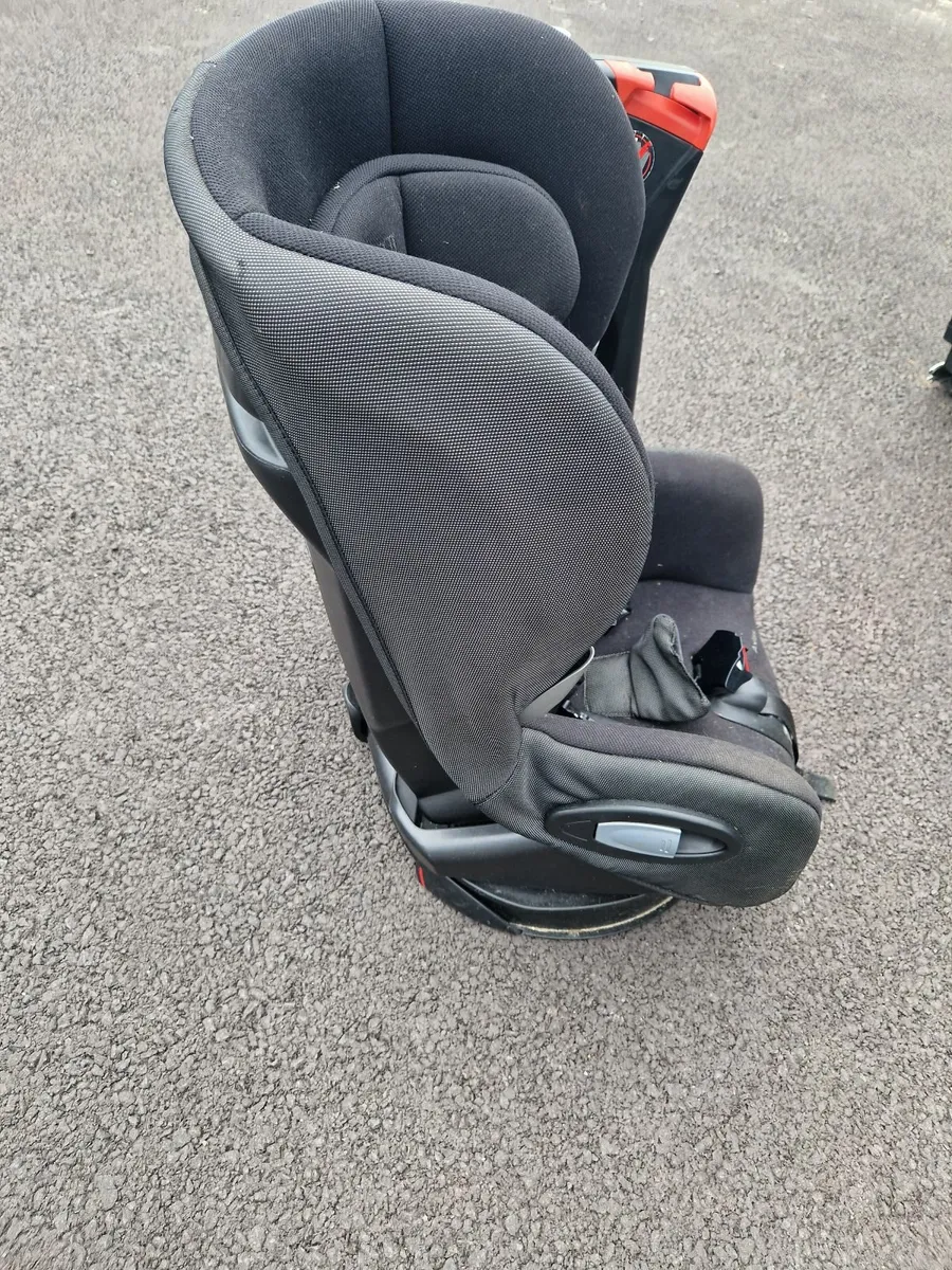 Maxi Cosi Axiss - Image 1