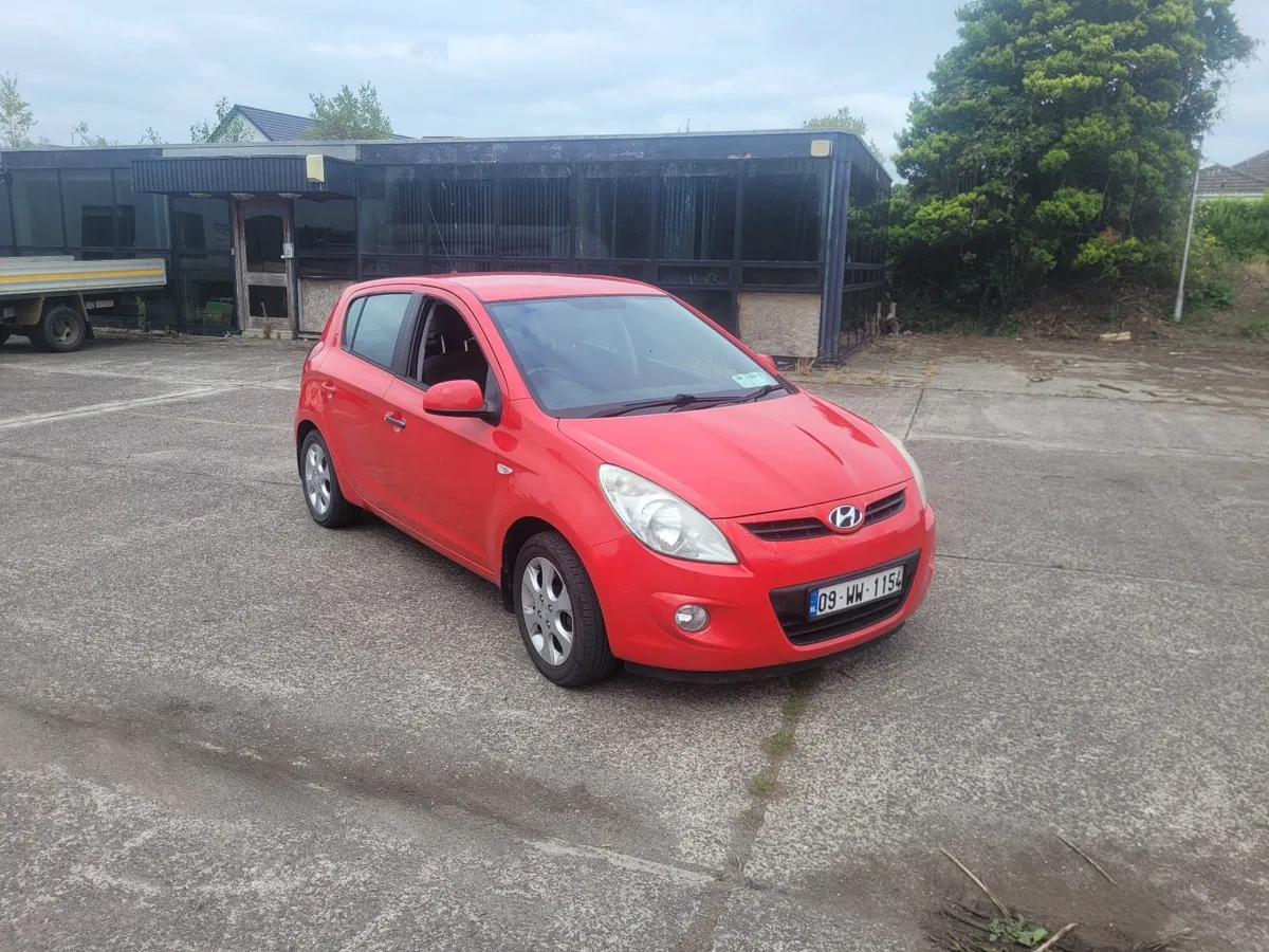 Hyundai i20 2009 - Image 1