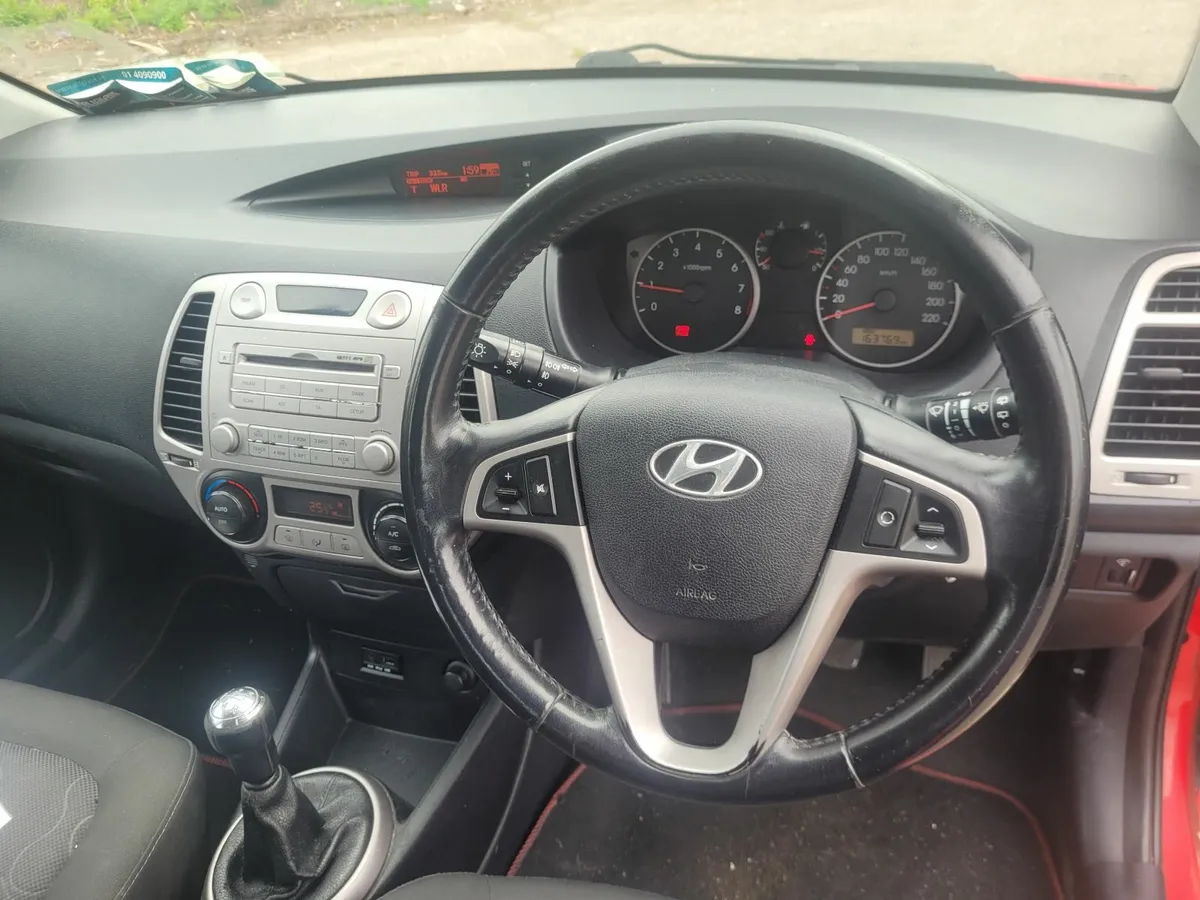 Hyundai i20 2009 - Image 4