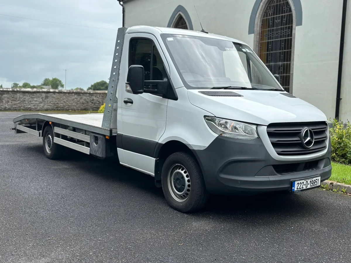 2022 Mercedes Sprinter Recovery - Image 1