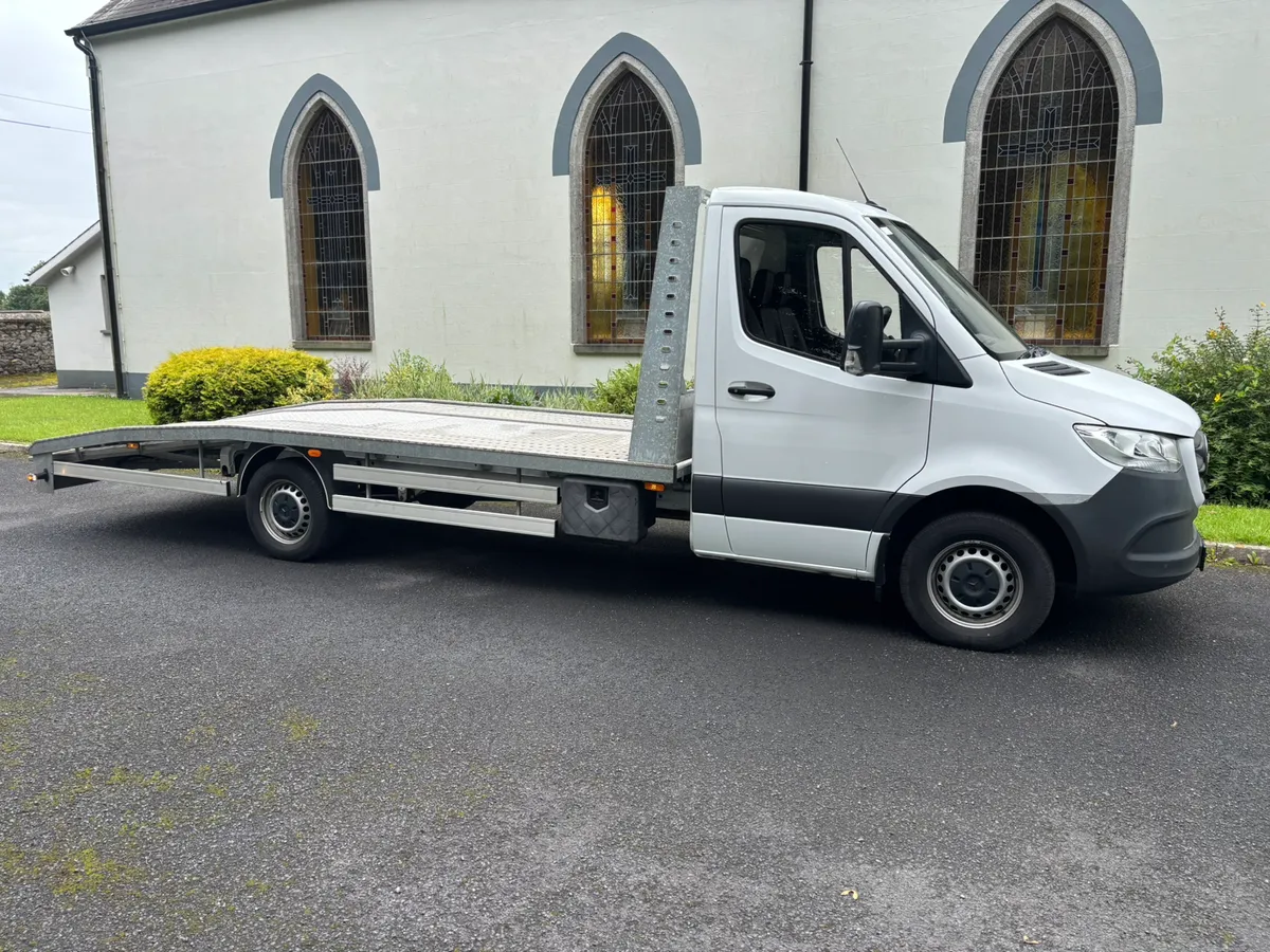 2022 Mercedes Sprinter Recovery - Image 3