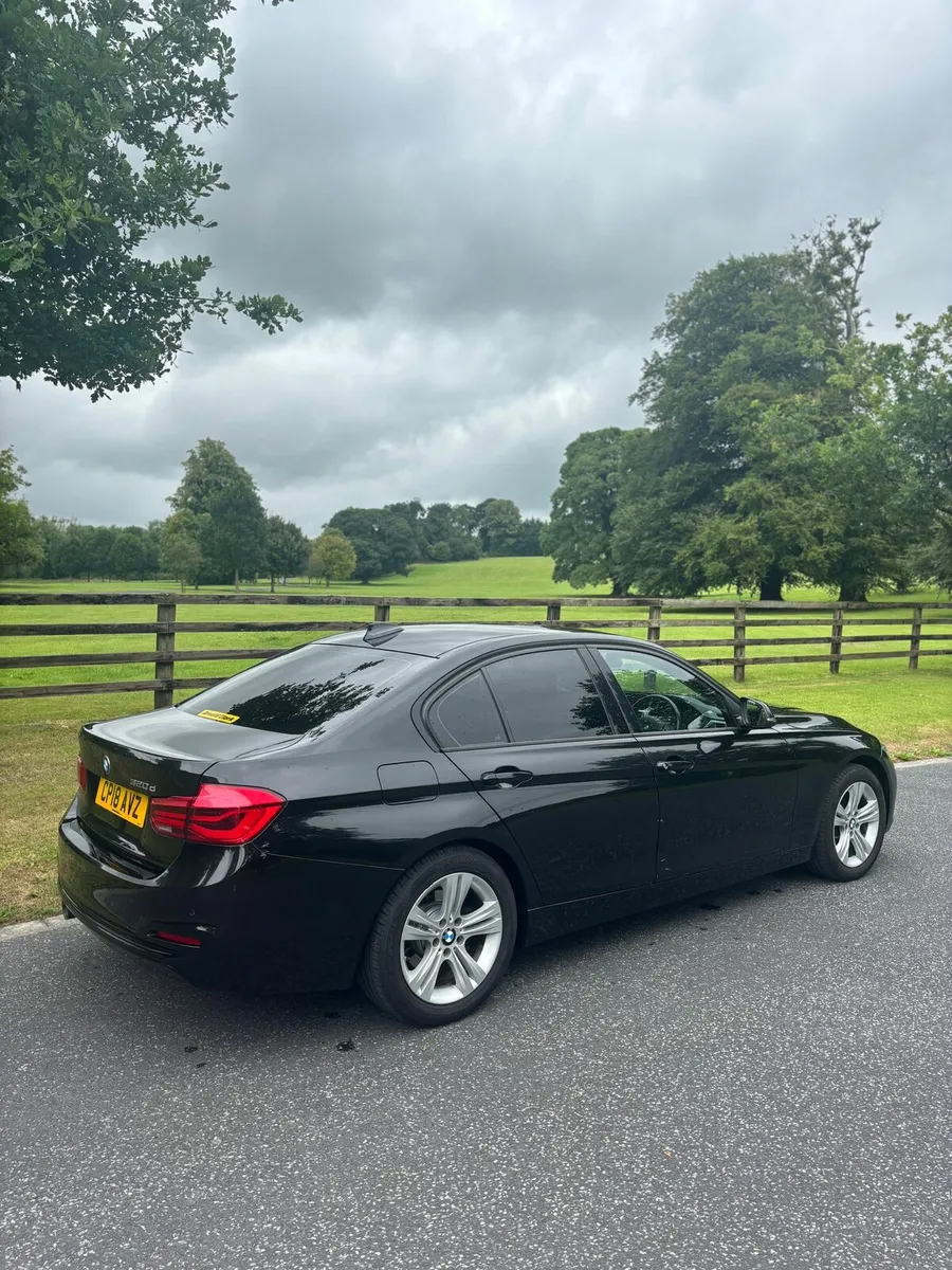 BMW 320d Sport low Miles - Image 4