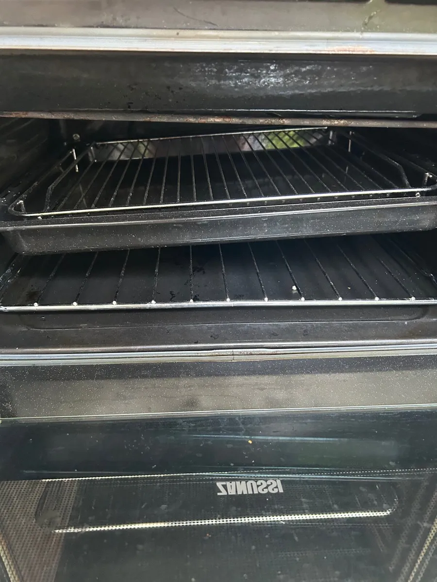 Oven - Image 2