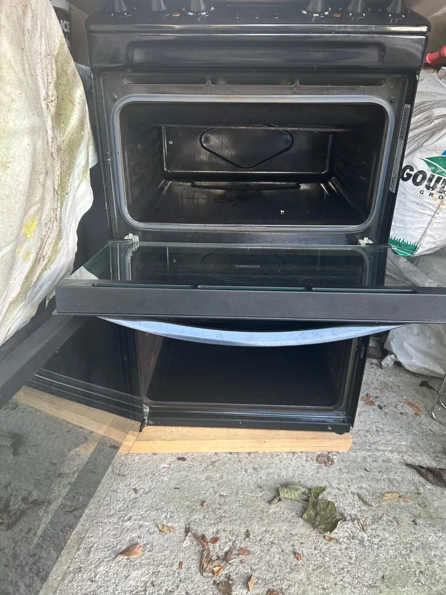 Oven - Image 3