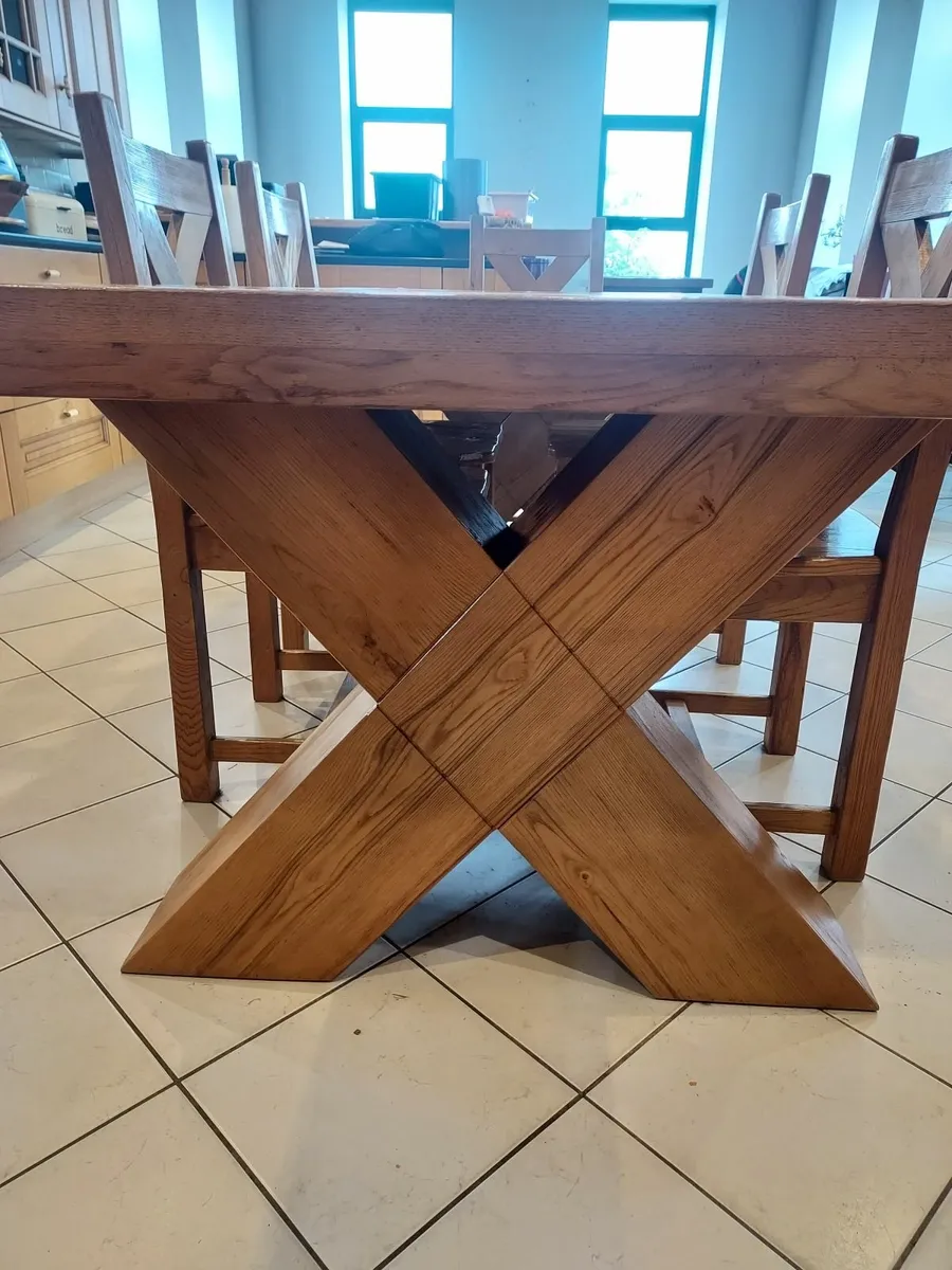 Wooden dining table and 6 chairs - Image 2