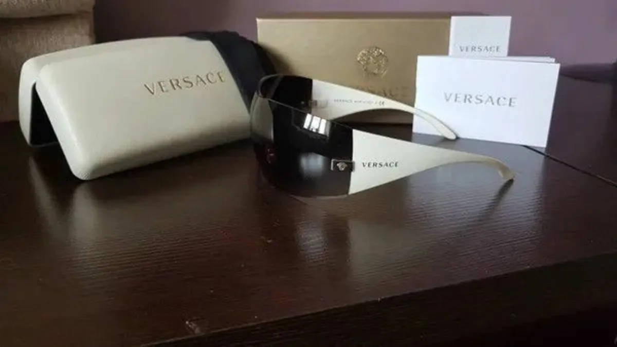 Brand new sunglasses from Versace - Image 1