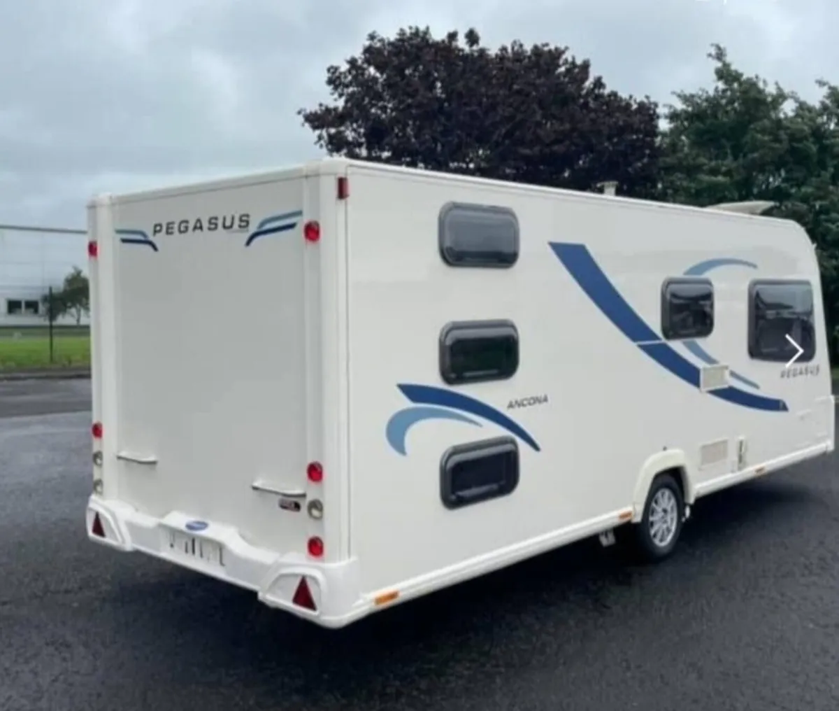 2011 Baliey Pegasus 6 Berth with fixed bunkbeds - Image 4