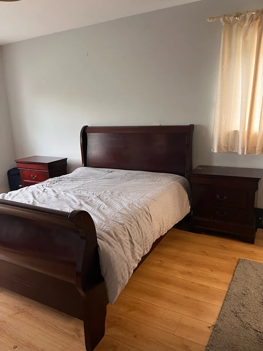 Bedroom furniture - Image 3