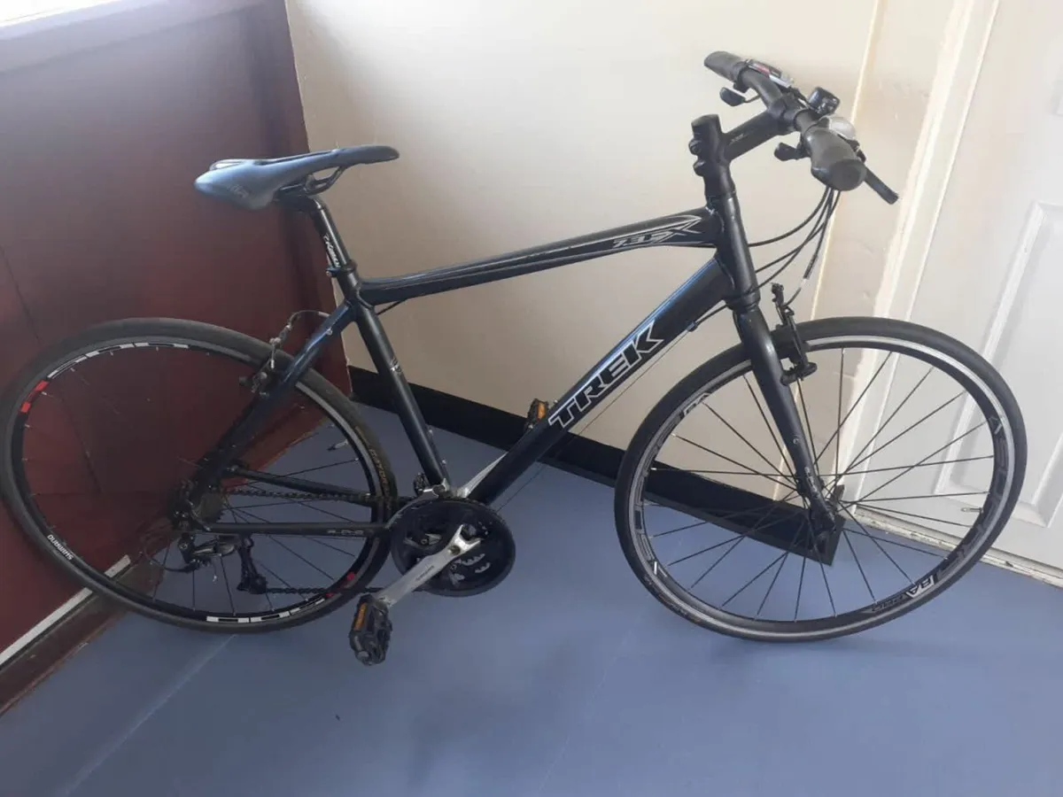 Hybrid bike - Image 4