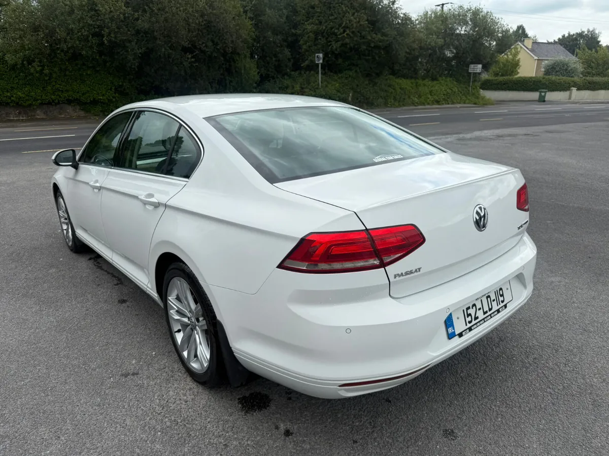 Volkswagen Passat 2015 1.6 TDI COMFORT LINE - Image 3