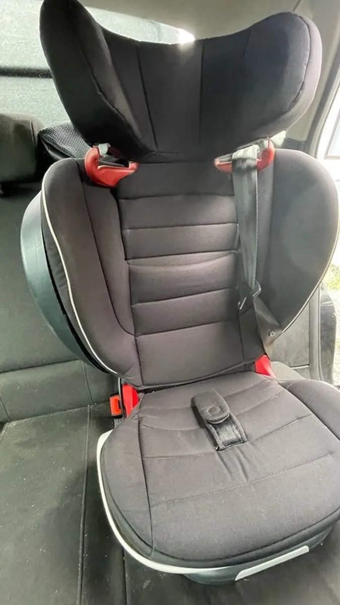2 Besafe Flex Booster seats - Image 4
