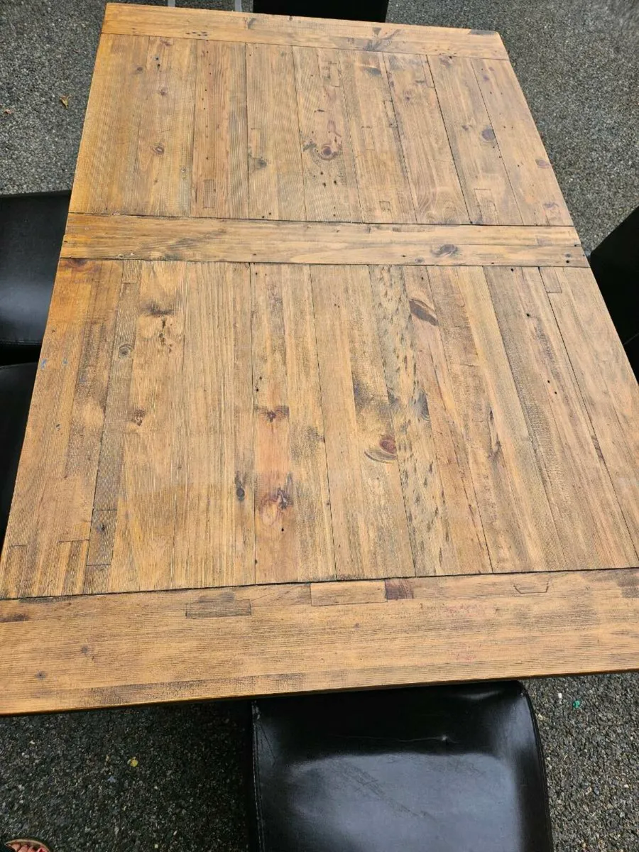 Dining table and chairs - Image 2