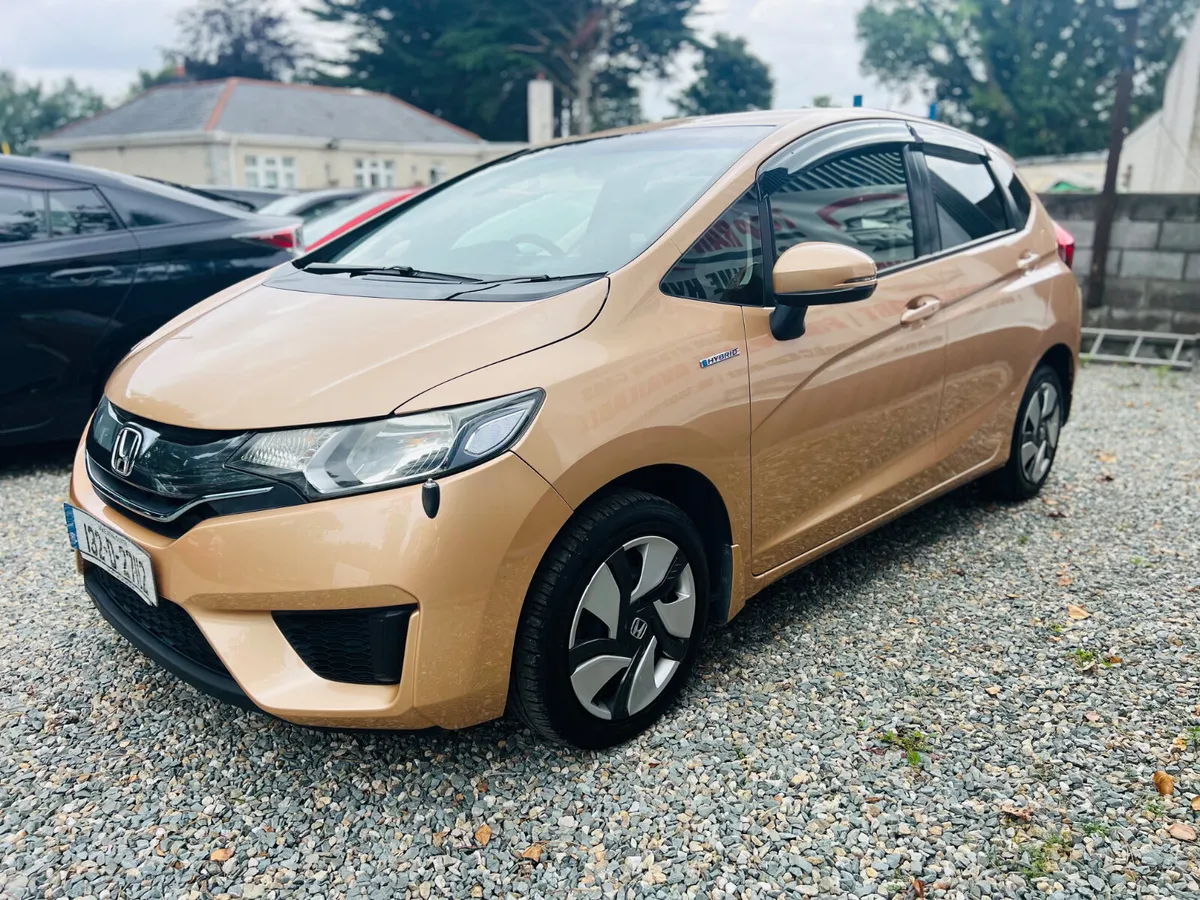 Honda Fit 2013 ** low Milage ** - Image 4