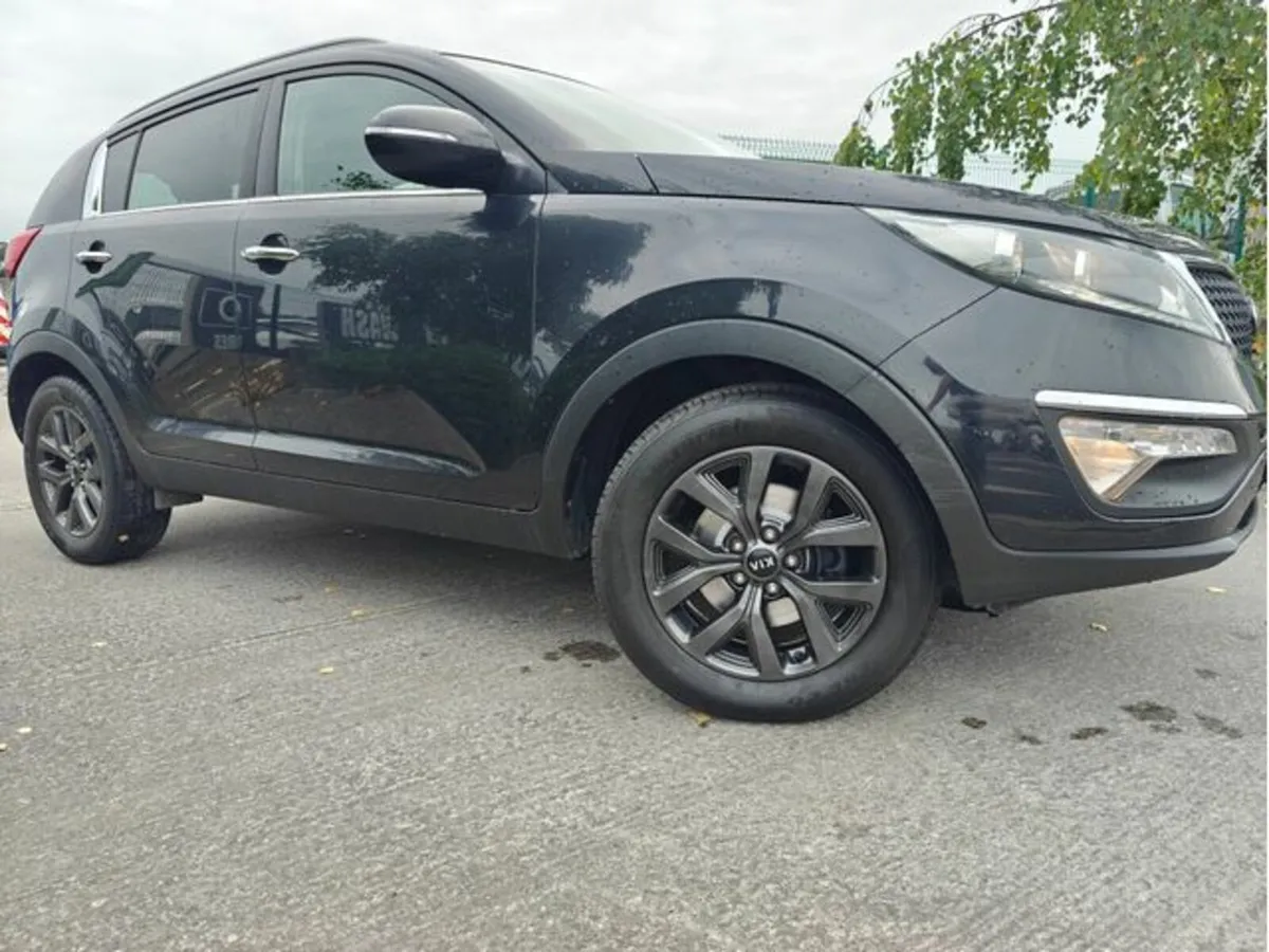 Kia Sportage NATIONWIDE WARRANTY COVER ! - Image 4