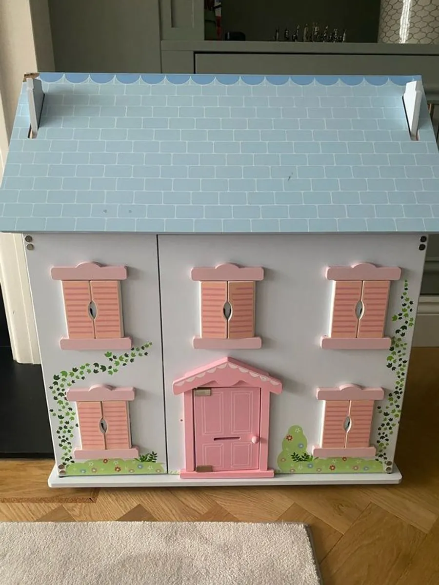 Tilde Ivy Dolls House - Image 1