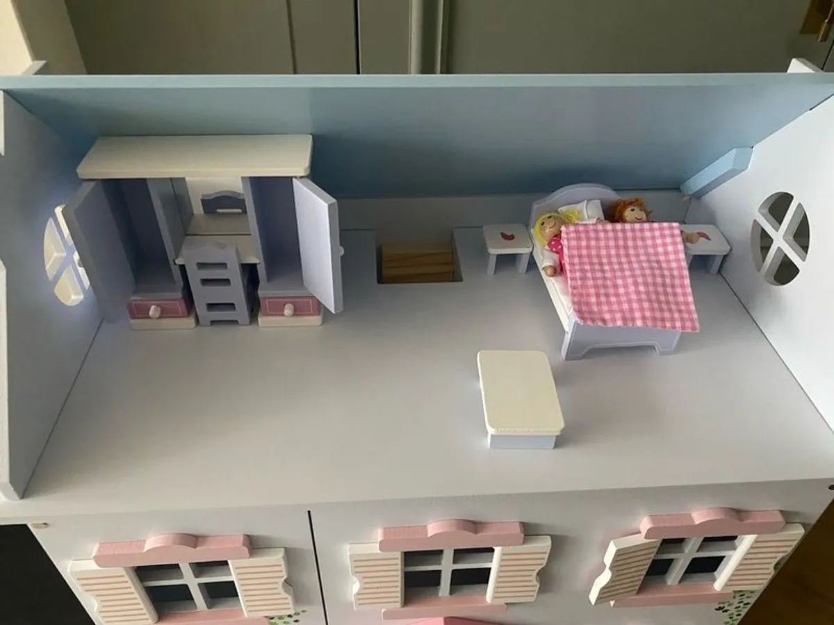 Tilde Ivy Dolls House - Image 4