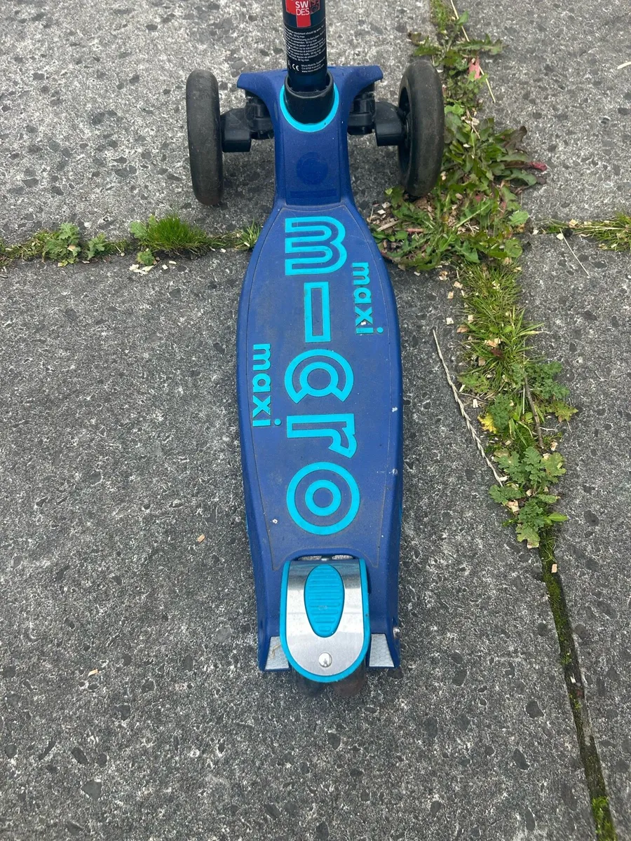 Micro Scooter - Image 4