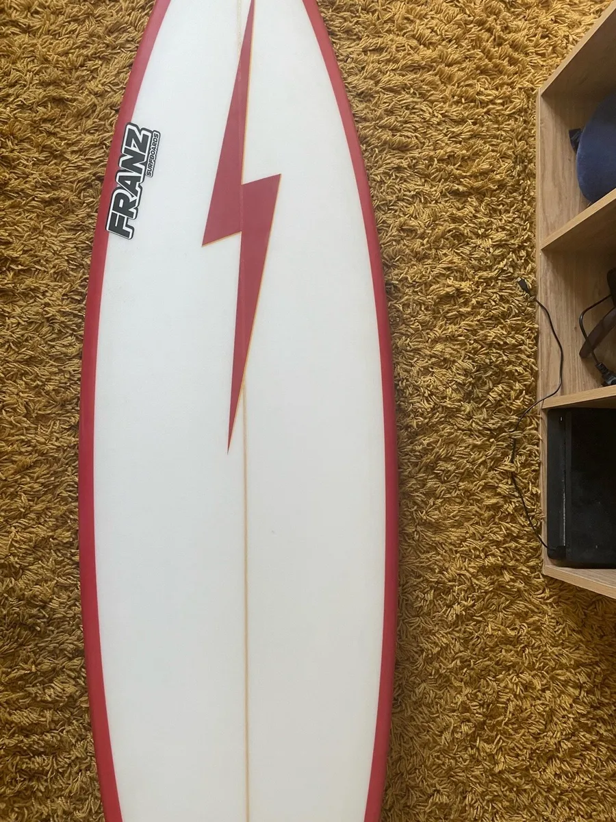 Surf board - Image 1