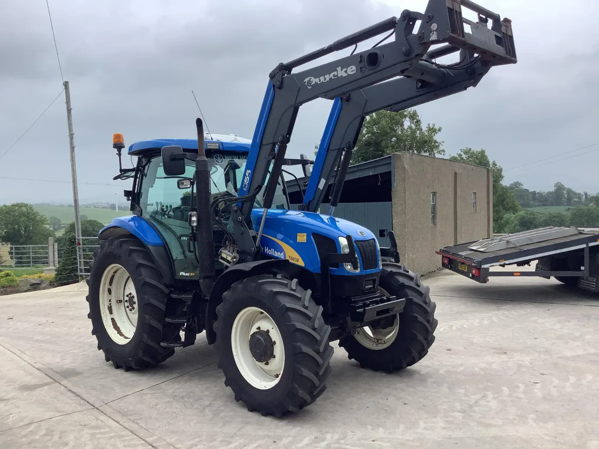 2008 NH T6030 - Image 3